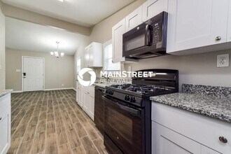 3476 Tulip Dr in Decatur, GA - Foto de edificio - Building Photo