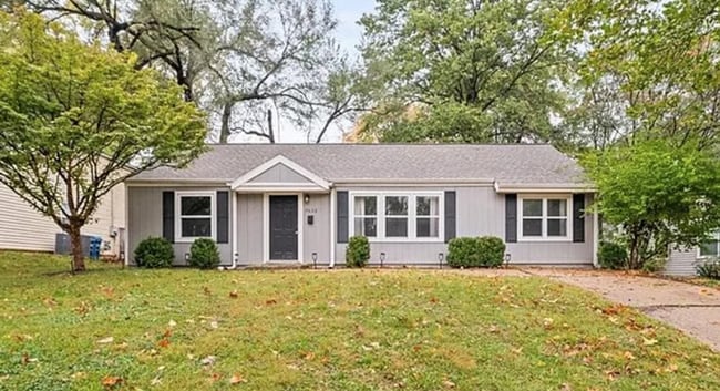 property at 7632 Rainbow Dr