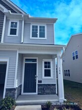 184 N Finley Landing Pky in Smithfield, NC - Building Photo - Building Photo