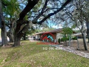 110 Whitetail Dr in San Marcos, TX - Building Photo - Building Photo