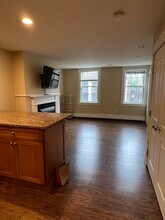 2 S Cedar Pl in Boston, MA - Building Photo - Building Photo