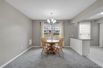 1678 Blue Ridge Dr, Unit A in St. Louis, MO - Building Photo - Building Photo