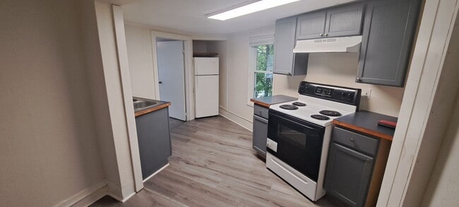 property at 143 S Aurora St