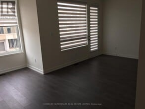 191 Squire Cres in Oakville, ON - Building Photo - Building Photo