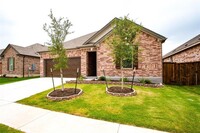 1825 Bogata Ln in Leander, TX - Foto de edificio - Building Photo