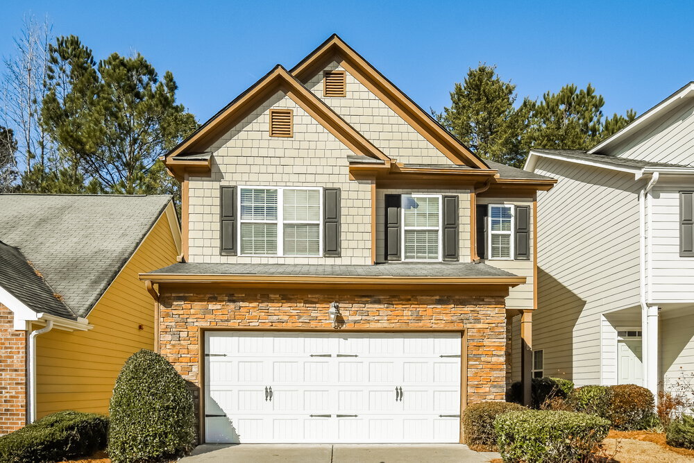 204 Ranier Ct. in Canton, GA - Foto de edificio