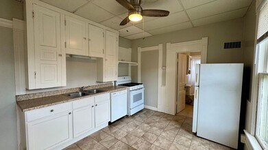 324 Prospect Ave NE in Grand Rapids, MI - Building Photo - Building Photo