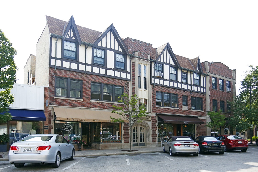 545 Chestnut St in Winnetka, IL - Building Photo