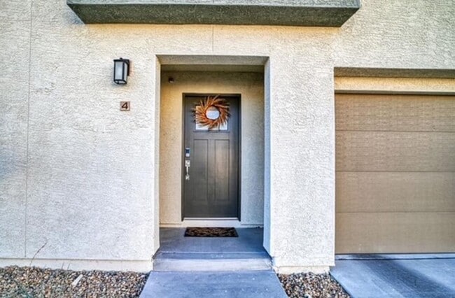 property at 2795 Atomic Tangerine Wy