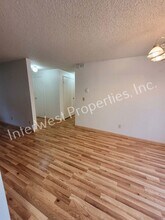 12609-12615 NE 31st St in Vancouver, WA - Building Photo - Building Photo