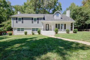 3900 Rhodes Ave in Charlotte, NC - Building Photo