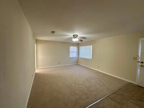 4404 S Ong St, Unit 5201 in Amarillo, TX - Building Photo - Building Photo