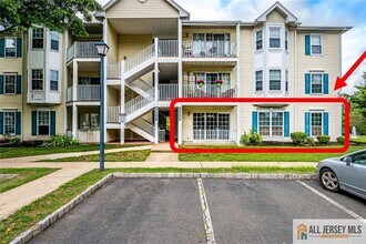 298 Wimbeldon Ct in North Brunswick, NJ - Building Photo - Building Photo