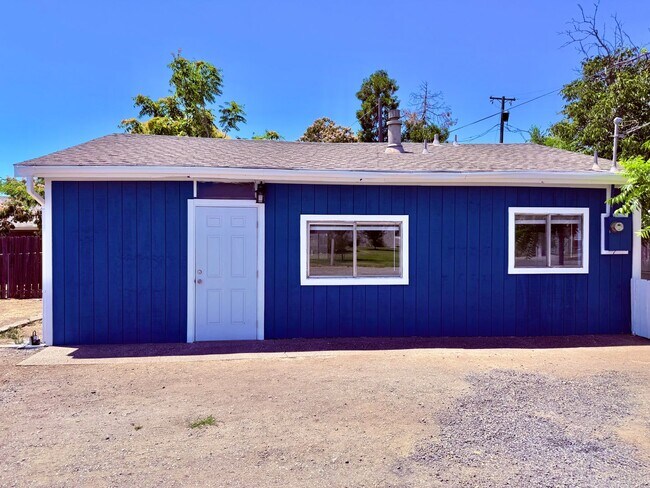 property at 25143 Molinos Ave