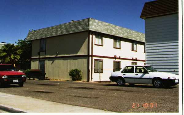 167 Westminster Way, Henderson,NV.89015 in Henderson, NV - Building Photo