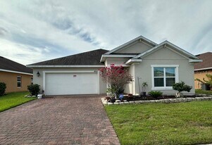 4804 Lake Sheppard St in Kissimmee, FL - Building Photo