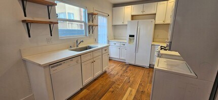 4014 Effie St in Los Angeles, CA - Building Photo - Building Photo