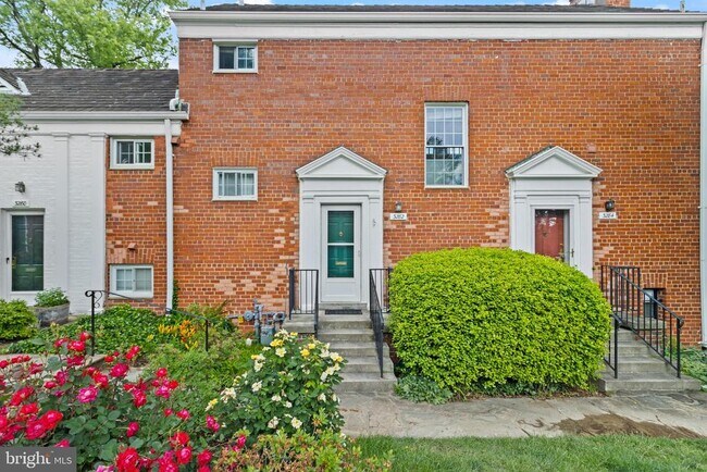 property at 3282 Martha Custis Dr