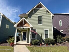 253 Legacy Lakes Way in Aberdeen, NC - Building Photo