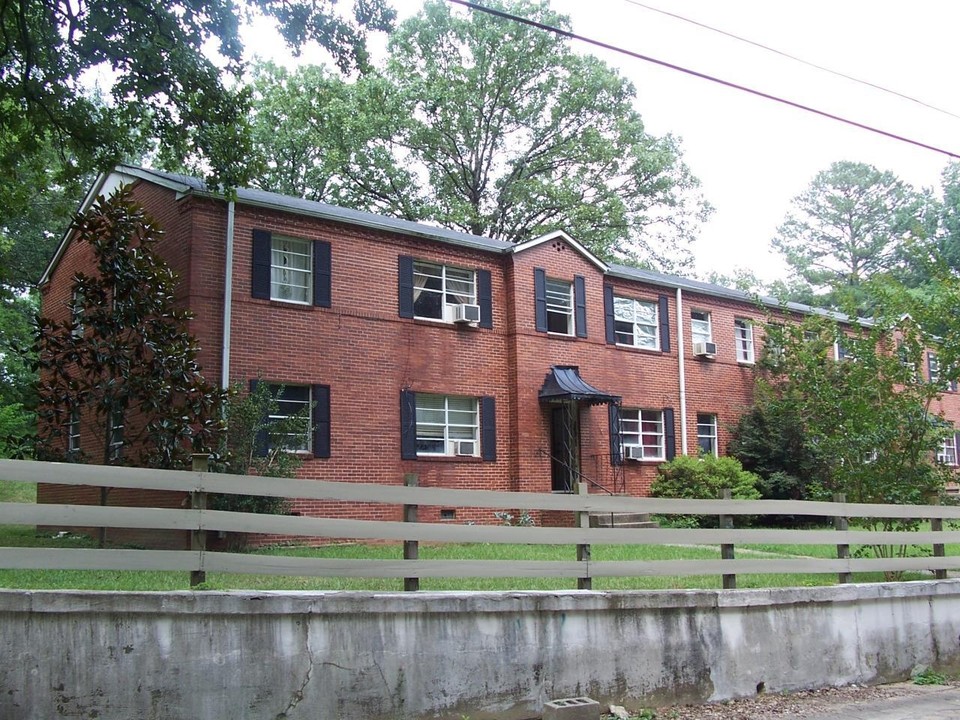 1103 Marion Ave in Jasper, AL - Building Photo