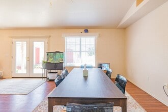 1302 N Scenic Dr in Alamogordo, NM - Building Photo - Building Photo