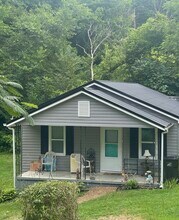 324 Old Beidleman Rd in Bristol, TN - Building Photo - Building Photo