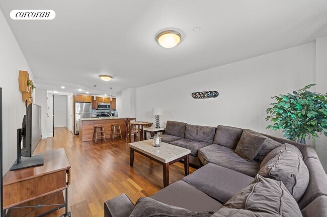 721 Flushing Ave in Brooklyn, NY - Building Photo - Building Photo