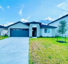 28935 Yachting Pt Ct in Katy, TX - Building Photo