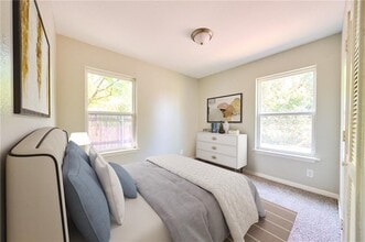 8602 Fireside Dr in Austin, TX - Building Photo - Building Photo