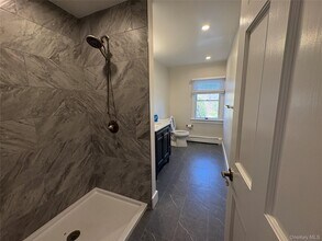 49925 Main Rd in Southold, NY - Building Photo - Building Photo