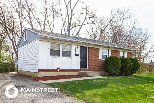 1880 Queensrowe Pl in Columbus, OH - Building Photo - Building Photo