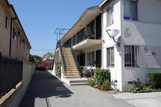 511 N Serrano Ave in Los Angeles, CA - Building Photo - Building Photo