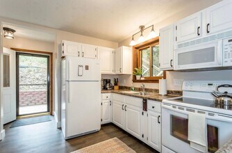 287 Casper Ct in McGaheysville, VA - Building Photo - Building Photo