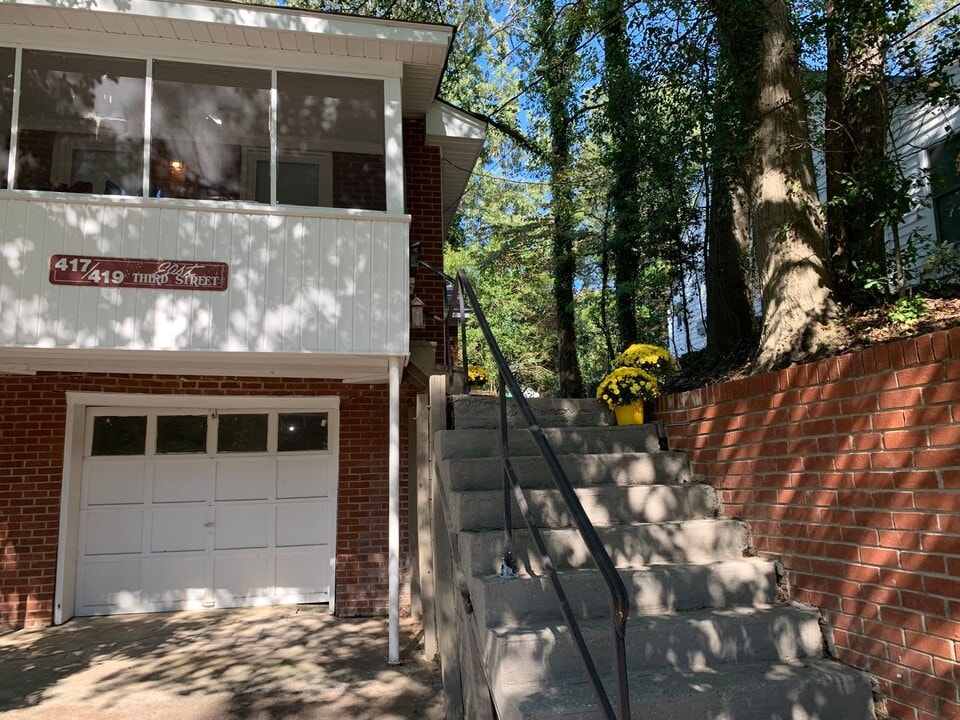 419 E 3rd St in Greenville, NC - Building Photo