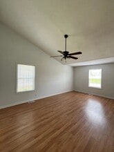 363 Cranklen Cir in Clarksville, TN - Building Photo - Building Photo