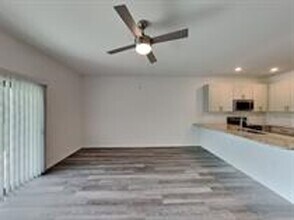 24501 Zephyr Ct in Port Charlotte, FL - Building Photo - Building Photo