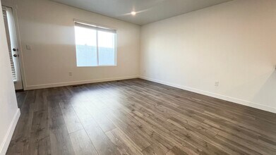 1136 E Trident Dr in Saratoga Springs, UT - Building Photo - Building Photo