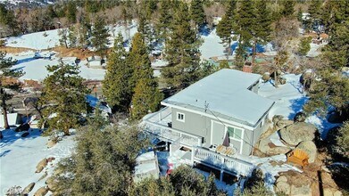 2490 Fern Dr in Running Springs, CA - Building Photo - Building Photo