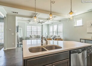 7731 Cabrini Pl in Fairburn, GA - Building Photo - Building Photo