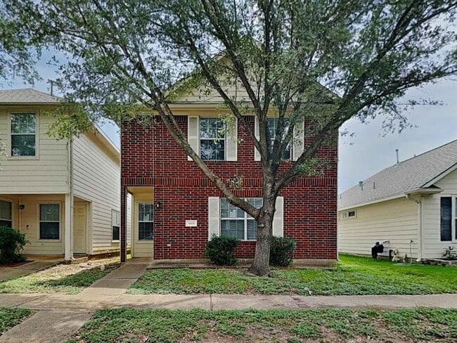 6424 Mountain Pines Ln