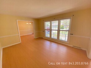 654 McCutchen St in Charleston, SC - Building Photo - Building Photo