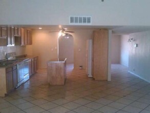 4823 N 64th Ln in Phoenix, AZ - Building Photo - Building Photo