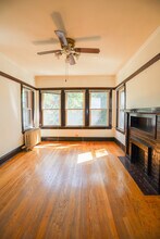 3456 N Bosworth Ave in Chicago, IL - Foto de edificio - Building Photo