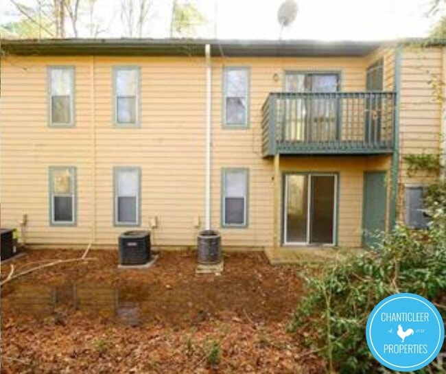 303 Ashley Forest Rd in Chapel Hill, NC - Building Photo - Building Photo