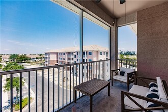11701 Olivetti Ln in Ft. Myers, FL - Building Photo - Building Photo