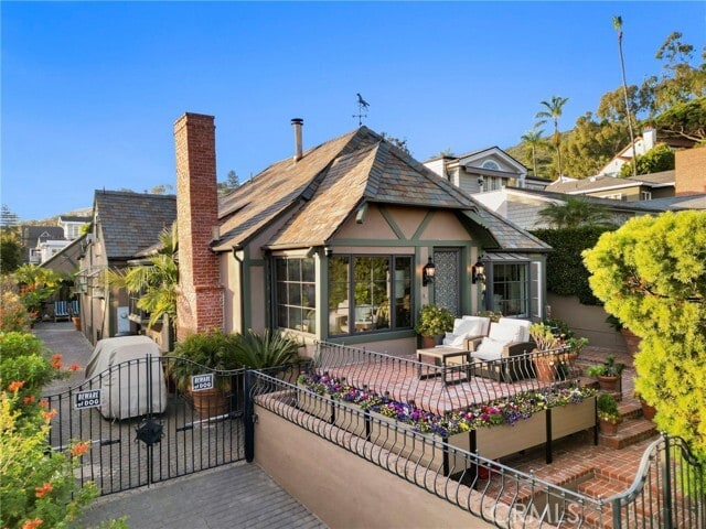 property at 486 Holly St