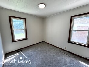 23564 Bolam Ave in Warren, MI - Building Photo - Building Photo