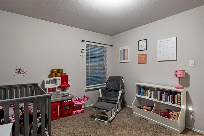 property at 518 Poppy Field Ct