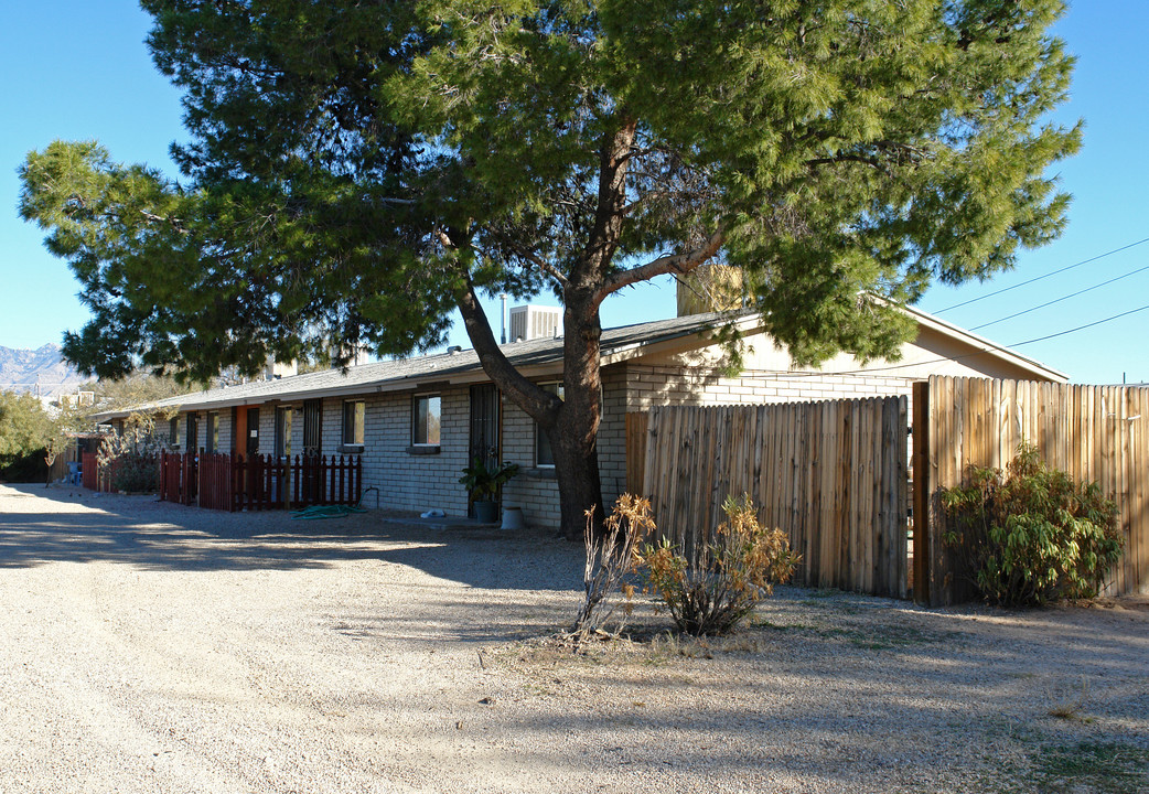 1715-1721 S Jefferson Ave in Tucson, AZ - Foto de edificio