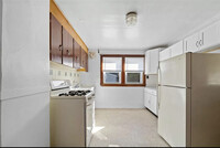 20 Hazel St, Unit Apt 1 Downstairs - 6